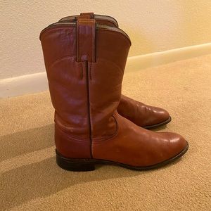 Justin Women’s Brown Cowboy Boots